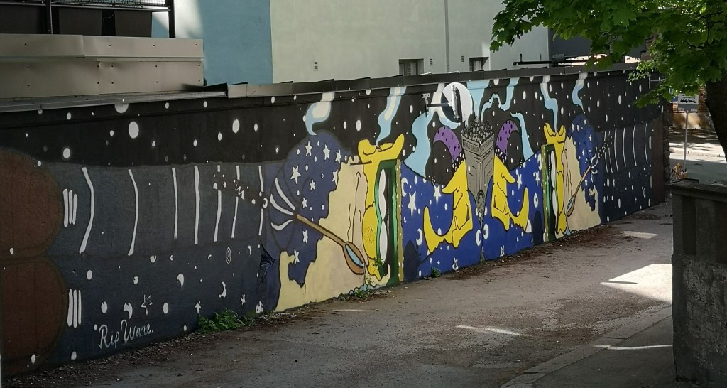 iso, seinämaalaus, muraali, julkinen taide, harjun sauna, aadolfinkatu